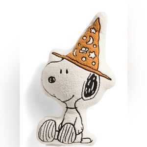 PEANUTS SNOOPY Halloween WITCH Pillow NWT